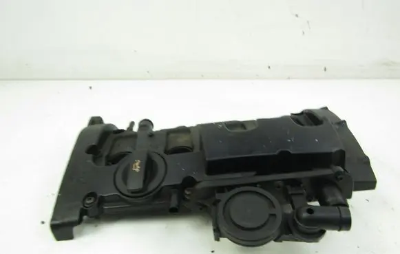 Audi A4 S4 B7 8E 8H Rocker cam cover 06F103469F