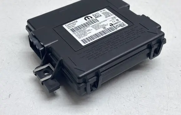 Chrysler Pacifica Keyless (KESSY) go control unit/module P68500152AA 205123087A 357A1204902261