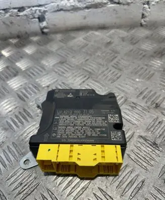 Mercedes-Benz E W213 Airbag control unit/module A2139007105