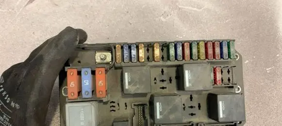 Land Rover Range Rover L322 Fuse module BH4214N030AA