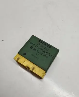 Volvo S70 V70 V70 XC Light relay 3523200 895166000