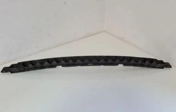 Volkswagen Polo IV 9N3 Rear bumper mounting bracket 6Q6807863