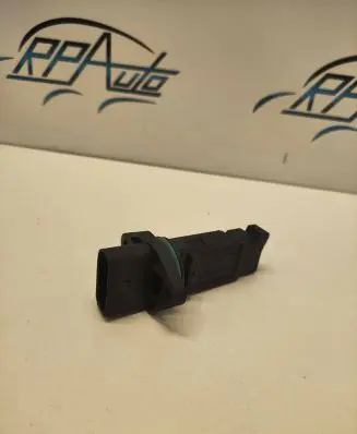Volkswagen Golf IV Mass air flow meter F00C2G2055 485123D