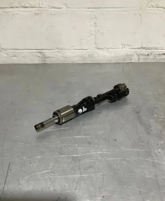 BMW 5 F10 F11 Fuel injector 7568607