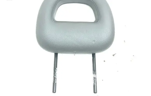 Chrysler Voyager Front seat headrest 