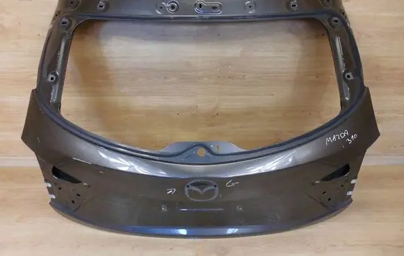 Mazda 3 III Tailgate/trunk/boot lid