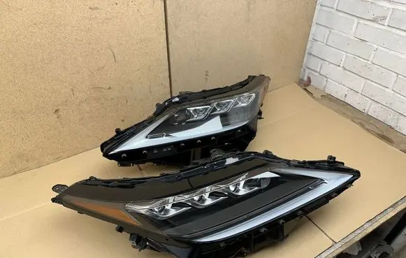 Lexus RX 450H Headlight/headlamp 8990848160 8990748220