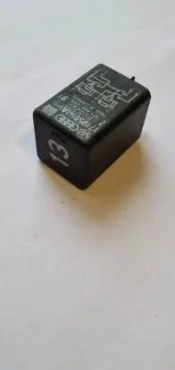 Volkswagen Golf II Other relay 171959141A