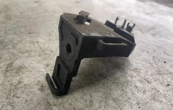 Volvo V70 Other engine bay part 8627161