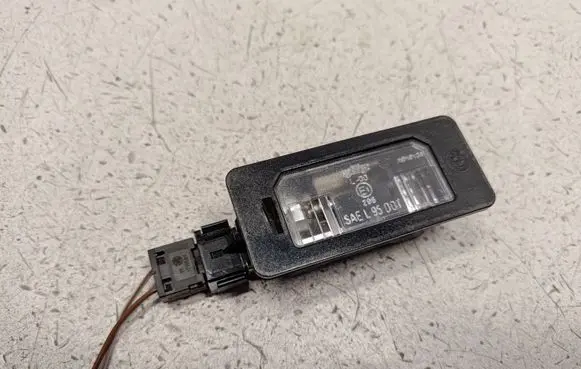 BMW X5 E70 Number plate light 7176934 63267176934