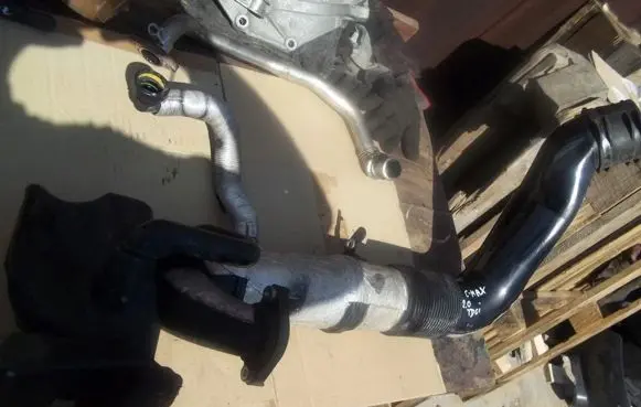 Ford Focus C-MAX Air intake hose/pipe