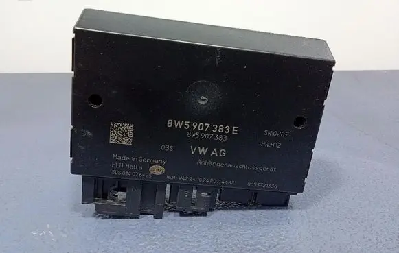 Audi Q7 4L Other control units/modules 8W5907383E