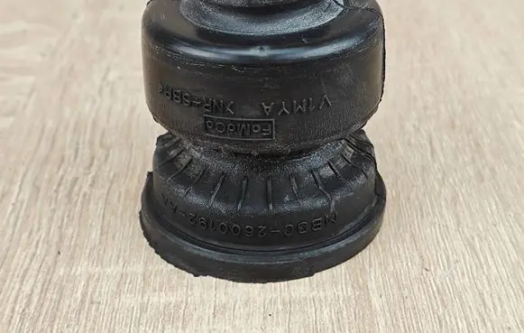 Volkswagen Amarok II Front wishbone bush MB3C2600192AA