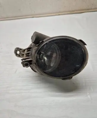 Volvo V70 Front fog light 31213102 26M8I07