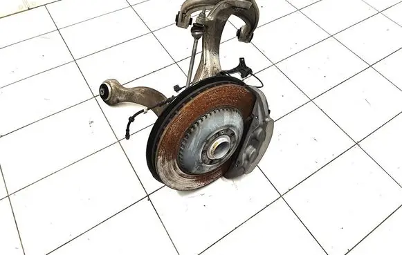 Mercedes-Benz EQE v295 Front wheel hub