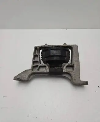 Ford Focus Engine mount bracket 326821