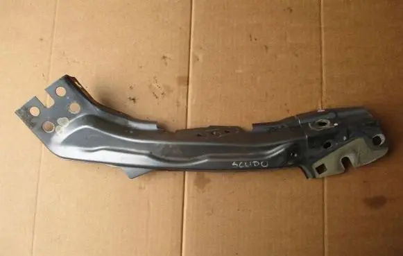 Citroen Jumpy Headlight/headlamp mounting bracket mocowanieref993420
