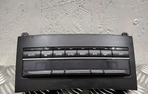 Mercedes-Benz E W212 Climate control unit 2129006827 2129017106