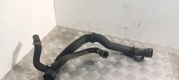 Audi A4 S4 B8 8K Engine coolant pipe/hose 8K0122293B