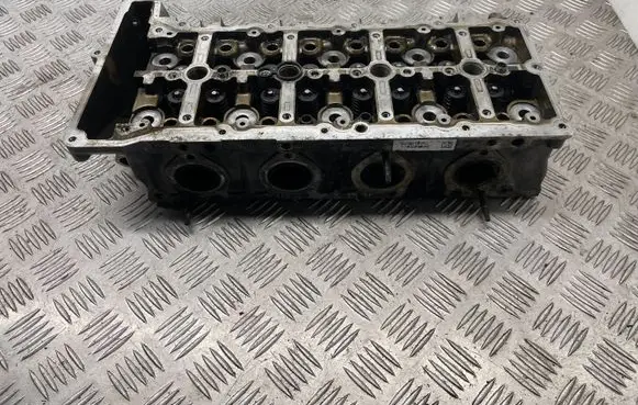 BMW 5 E60 E61 Engine head 7797678 7810196 7781098