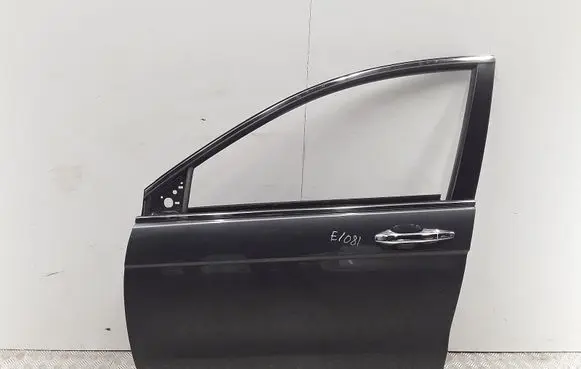 Honda CR-V Front door