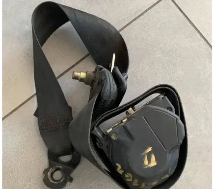 Renault Master II Rear seatbelt 43594 1043594