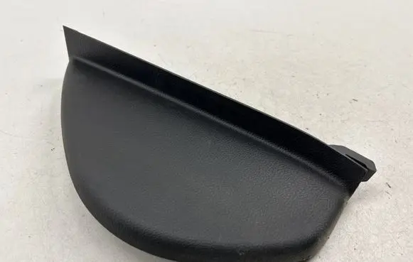 Dodge Durango III Dashboard side end trim P01462090BL 00004338 1GF63DX9AF