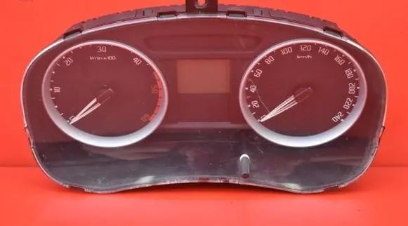 Skoda Fabia Mk2 (5J) Speedometer (instrument cluster) 5J0920810C