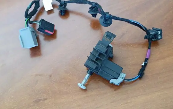Clutch pedal sensor