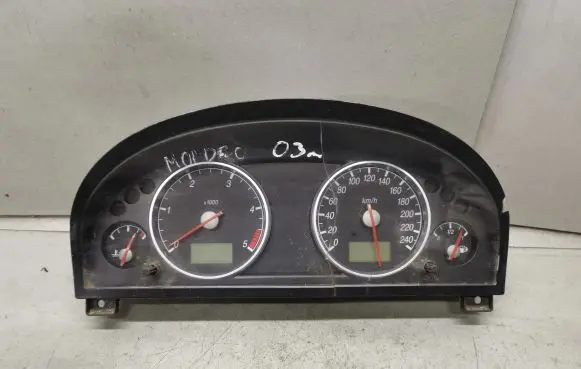 Ford Mondeo Mk III Speedometer (instrument cluster) 1S7F10841