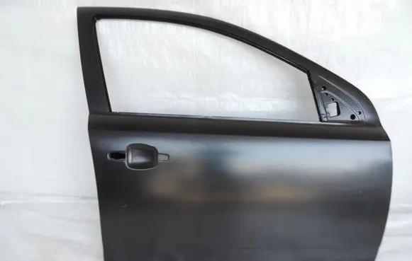 Opel Astra H Front door 13208422