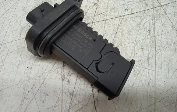 BMW 5 F10 F11 Mass air flow meter 760203802