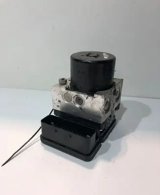 Volvo XC60 ABS Pump 24526258303 10092604183