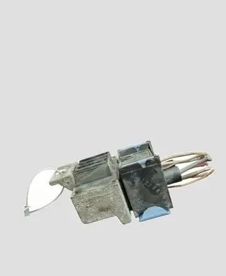 Renault Megane II Glow plug pre-heat relay 9640469680A