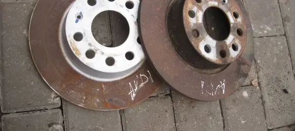 Volkswagen Golf VII Rear brake disc 1K0615601AA