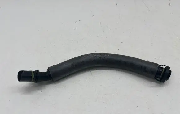 Audi Q3 F3 Breather/breather pipe/hose 05E103474A