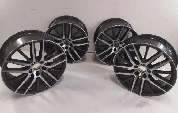 Maserati Ghibli R19 alloy rim 