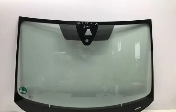 Audi Q4 e-tron Front windscreen/windshield window 89A845099M