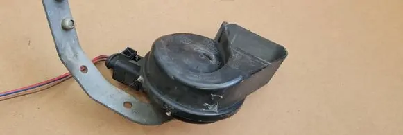 Audi Q5 SQ5 Horn signal 8T0951223