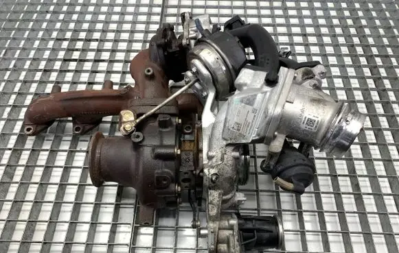 BMW 5 G30 G31 G38 Turbo 8587539