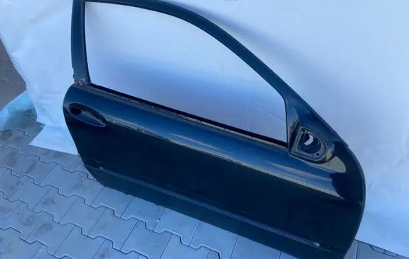 Door (2 Door Coupe)
