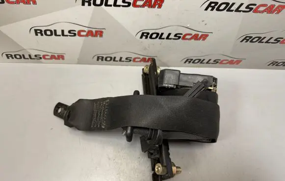 BMW X5 E53 Front seatbelt 040178