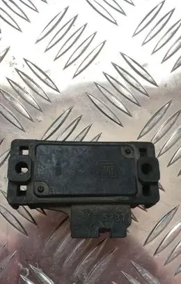 Renault Laguna I Air pressure sensor 8765237