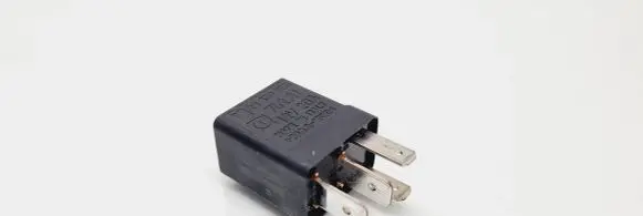 Opel Zafira A Other relay 24432680