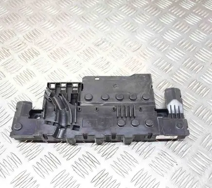 Land Rover Discovery 5 Current control relay HPLA14A073FC E08021100