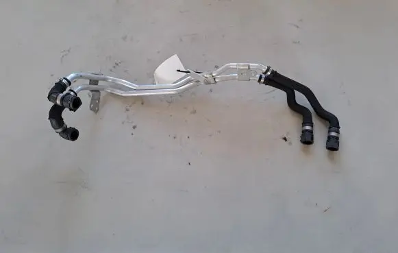BMW X3 G01 Engine coolant pipe/hose 8571601