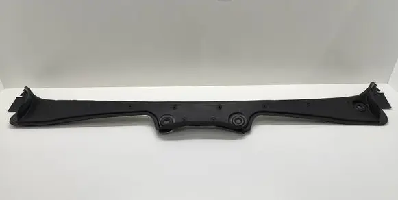 BMW 5 E60 E61 Wiper trim 7027083 51717027083 74850610