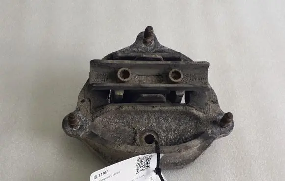 Porsche Macan (95B) Gearbox mount 8K0399151 8K0399