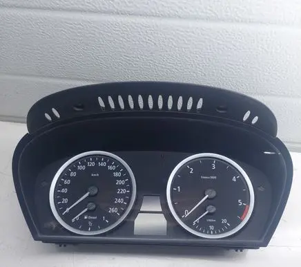 BMW 5 E60 E61 Speedometer (instrument cluster) 216945633 110080213 213228029959