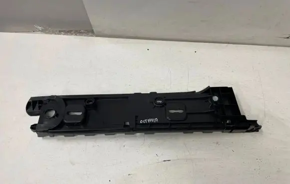 Skoda Octavia Mk3 (5E) Other trunk/boot trim element 5E9864511